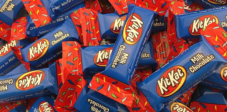 Kit Kat’s have had different colored packaging throughout history.