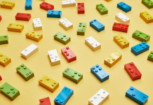 Lego Braille e habitação social entre candidatos a prêmios de design em 2020