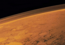 As reações químicas na atmosfera de Marte destroem as moléculas de água